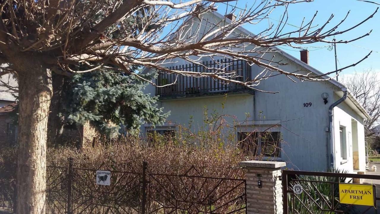 Aradi Apartman Siófok Zewnętrze zdjęcie